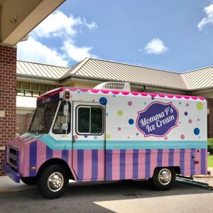 Momma P's Ice Cream Truck